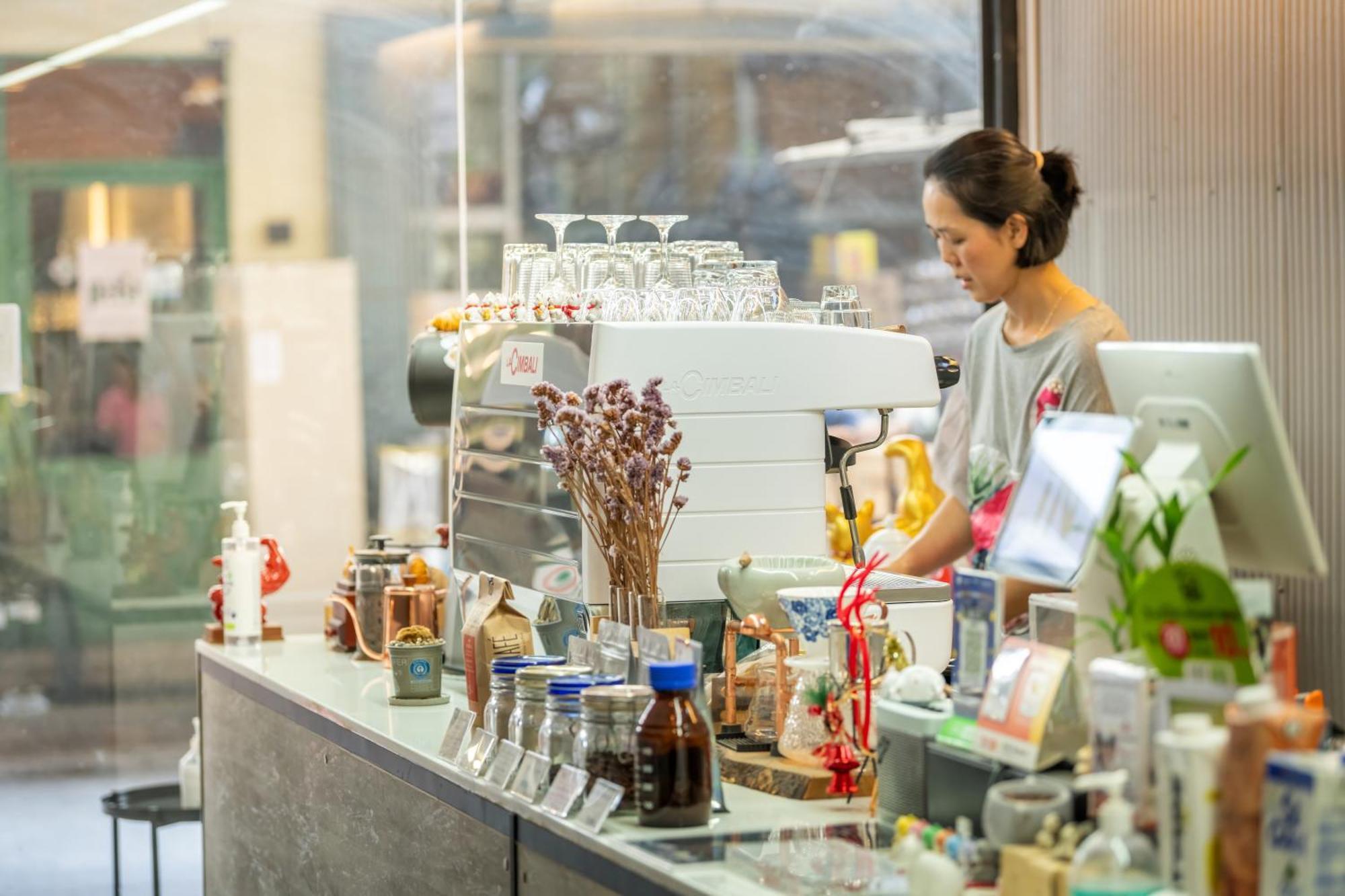 Ralph Bangkok Hostel Ngoại thất bức ảnh